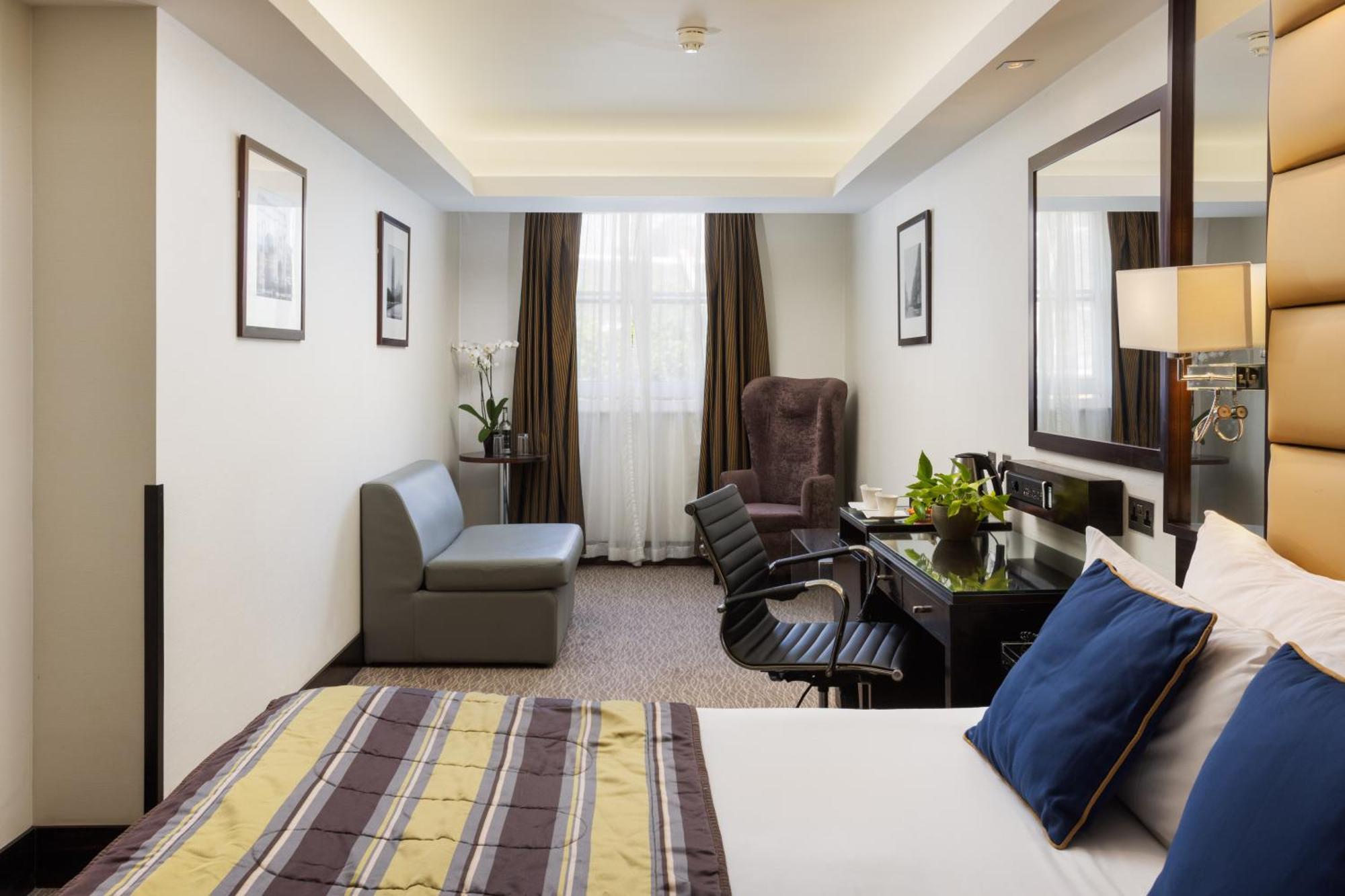 Park Grand Mayfair London Bagian luar foto